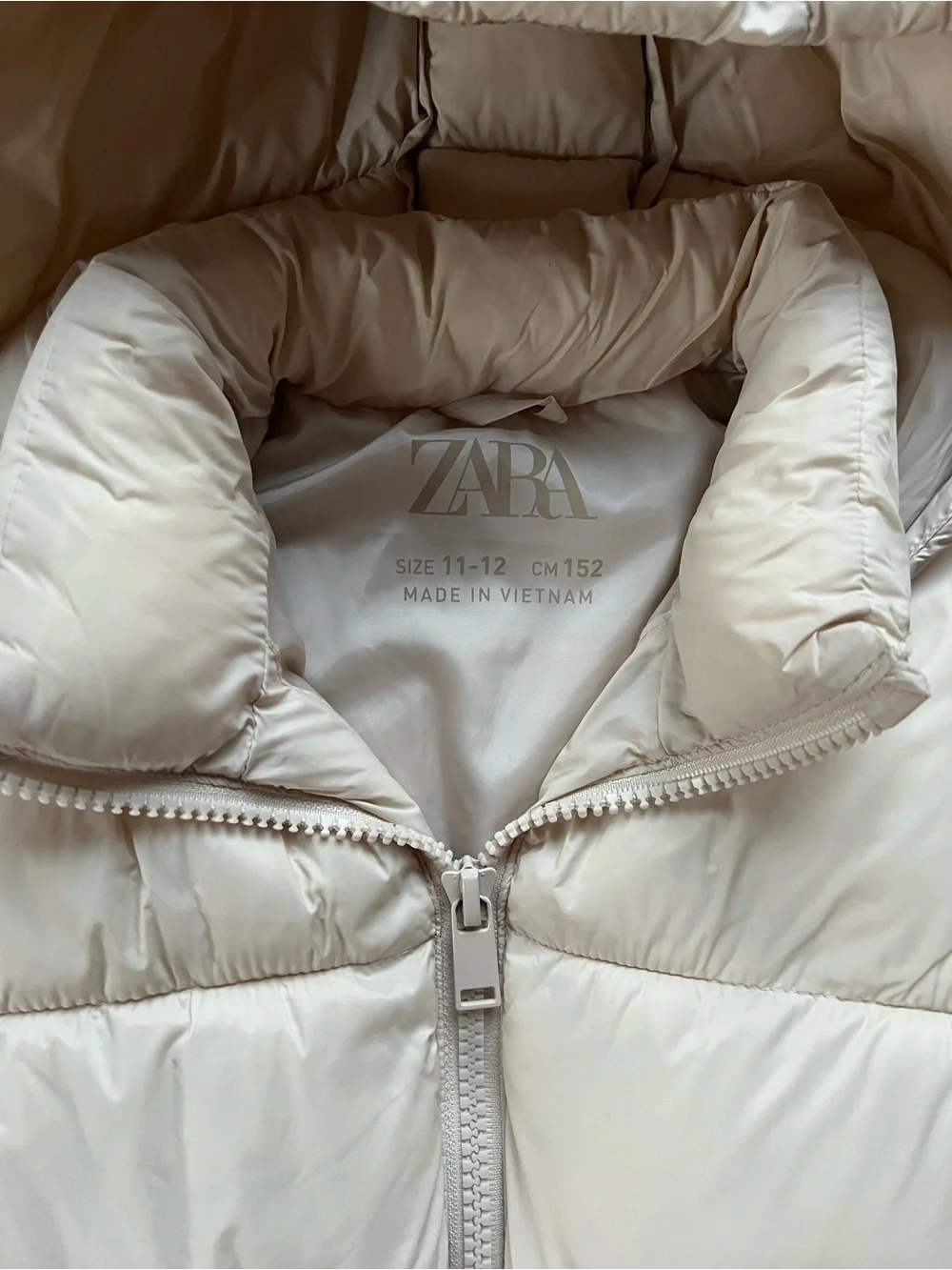 Zara Cream Hooded Puffer Vest for Kids 11-12yrs (152cm)
